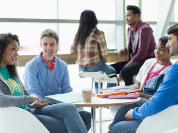 Scuole private a Jerago con Orago